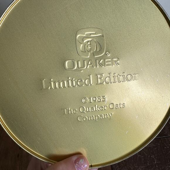 Quaker Oats 1983 VINTAGE Decorative storage tin Oatmeal Cookie Recipe - Picture 9 of 10